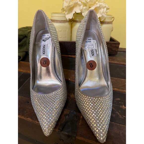 Steve Madden Zana Pumps in Silver Rhinestone Women's Size 8 Crystal Glam Wedding - Picture 2 of 7